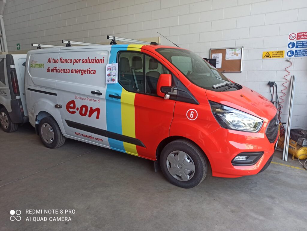 Decorazione furgone automezzi wrapping car automezzi